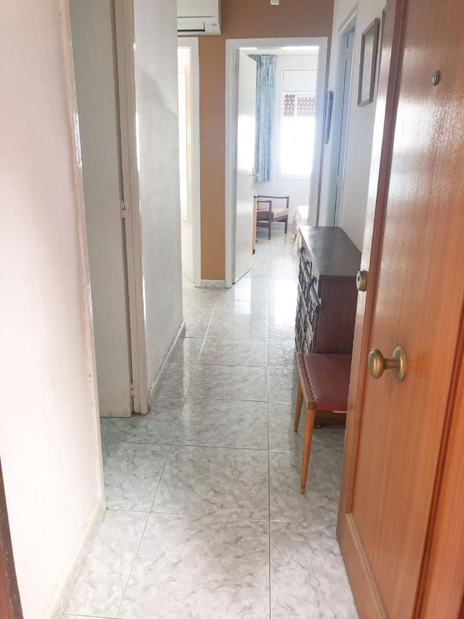 Mari Village Apartamento Luminoso,A 2 Minutos De La Playa 萨洛 外观 照片